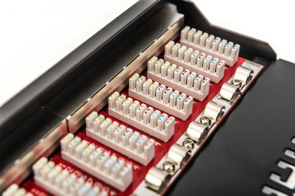 Digitus 12-port Patch Panel 1U Black - 6. kép